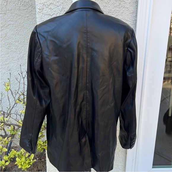 Good American Women's Black Faux Leather Blazer Jacket Size 4 - ( XL ) - Picture 9 of 14